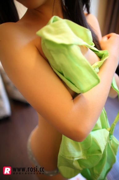 官方直播-卧室到底是铺地板好还是地砖好?(图2) BWIN体育