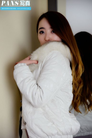 官方直播_哥伦比亚球星J罗年薪700万 那不勒斯需要皇马来分担(图2) BWIN体育