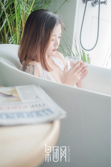 足球入口|蒙泰医用防拔管约束手套ICU使用